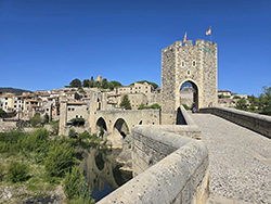 Medieval Bridge and Streets of Besalú - Historic Village Tour