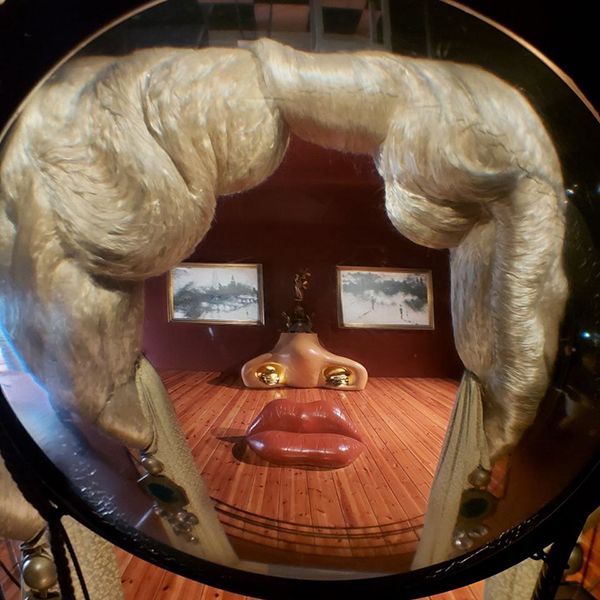 Mae West Room in the Dali Theatre-Museum, featuring a surrealist face made of furniture