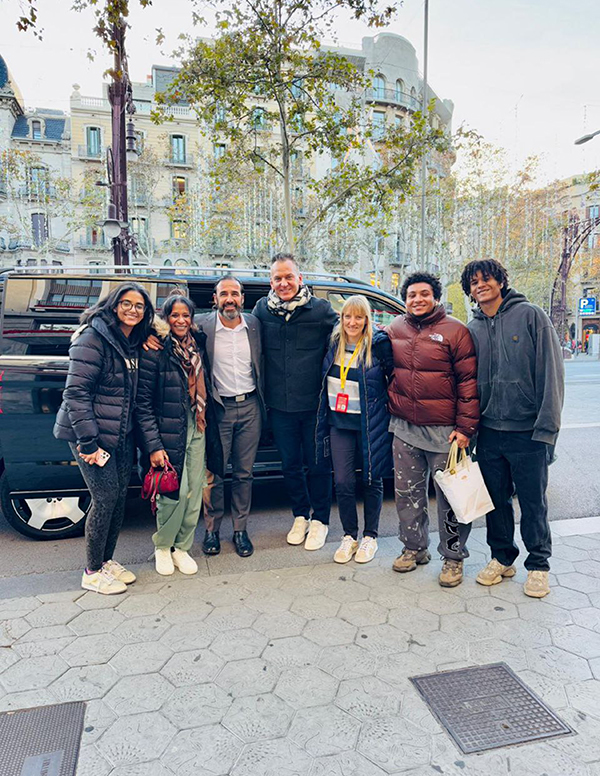 In front of the Block of Discord in Barcelona, with a wonderful family